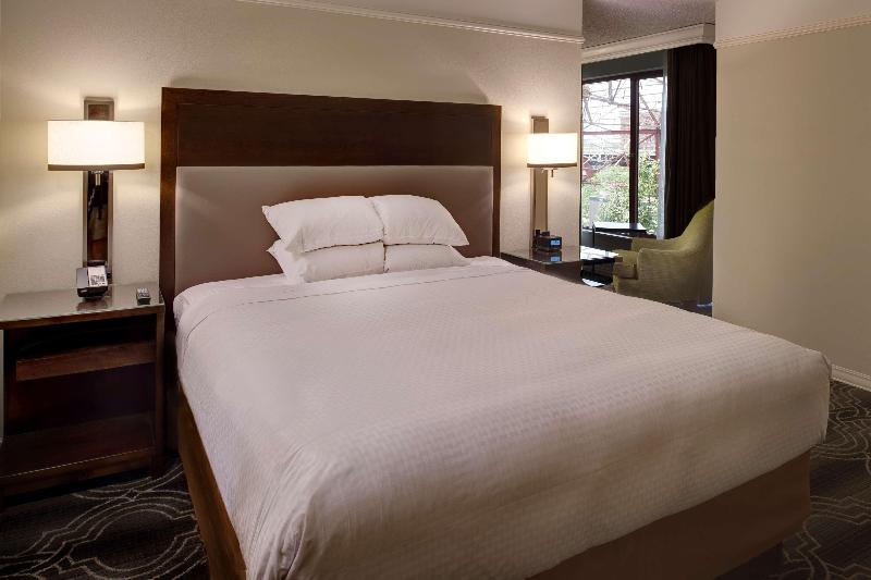 适合残疾人使用的标准间, Hilton Garden Inn San Antoniolive Oak Conference Center