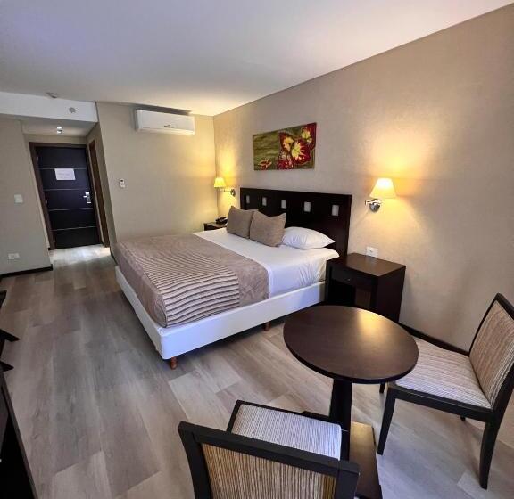 غرفة قياسية, Howard Johnson By Wyndham Funes