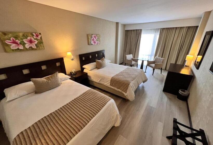 غرفة سوبيريور, Howard Johnson By Wyndham Funes