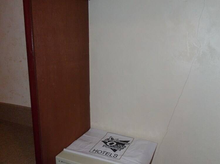 Quarto Superior, Mo2 Westown Hotel   Mandalagan