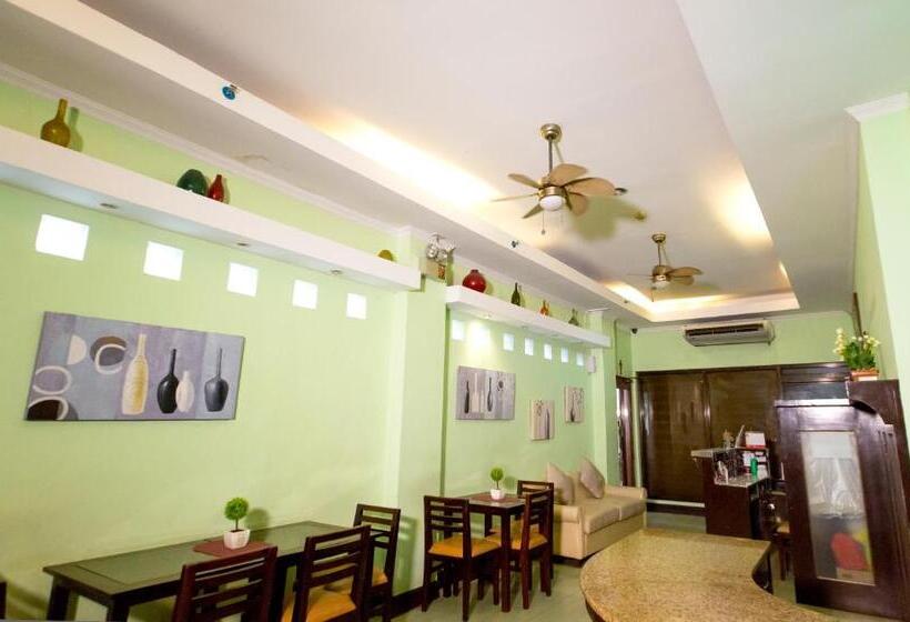 اتاق خانوادگی, One Lourdes Dormitel