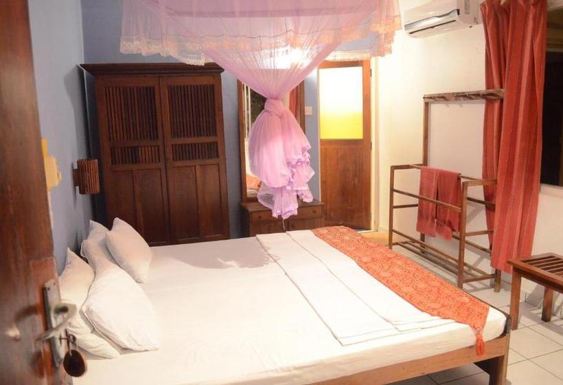 חדר דלוקס, Paradiso