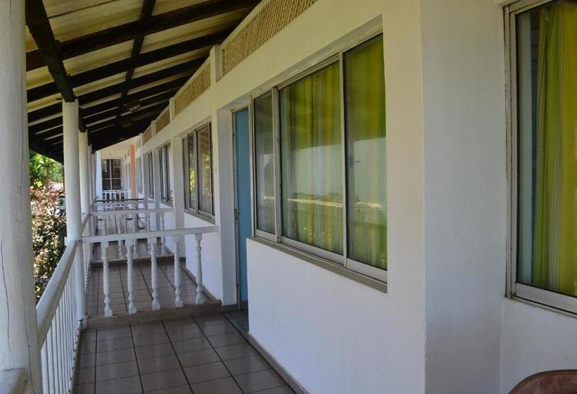 חדר דלוקס, Paradiso