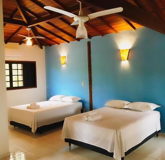 Studio Familiare, Pousada Azul Banana   Camburi