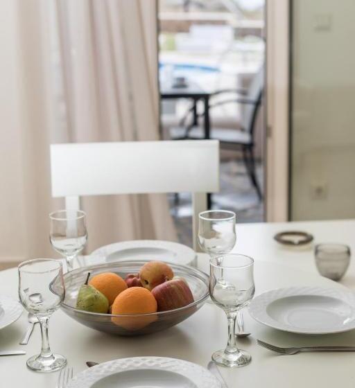 Tengerre Néző 1 Szobás Villa, Iliada Villas