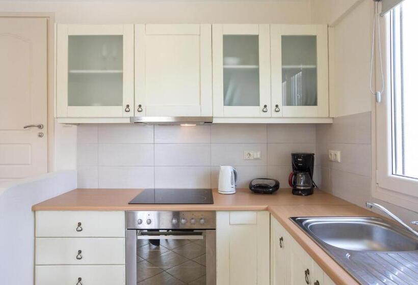 Tengerre Néző 1 Szobás Villa, Iliada Villas