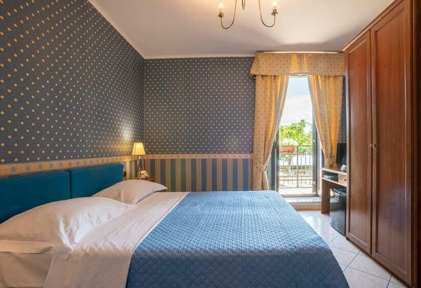 Номер Стандарт с Балконом, Locanda Da Otello