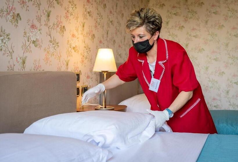 חדר סטנדרט עם מרפסת, Locanda Da Otello