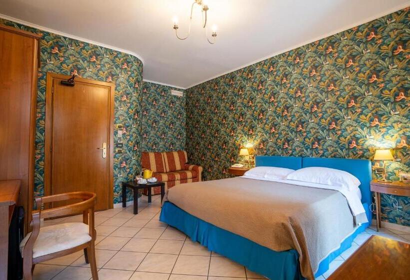 חדר סטנדרט, Locanda Da Otello