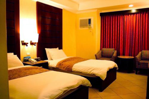 Quarto Superior, Mo2 Westown Hotel   Mandalagan