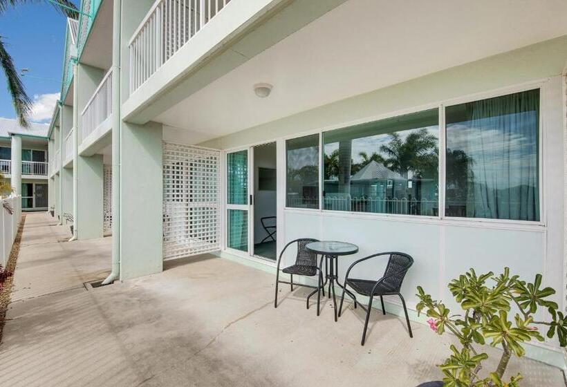 标准间, Reef Adventureland Motor Inn