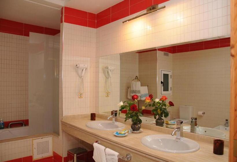 سوییت خانوادگی, Dar Nador