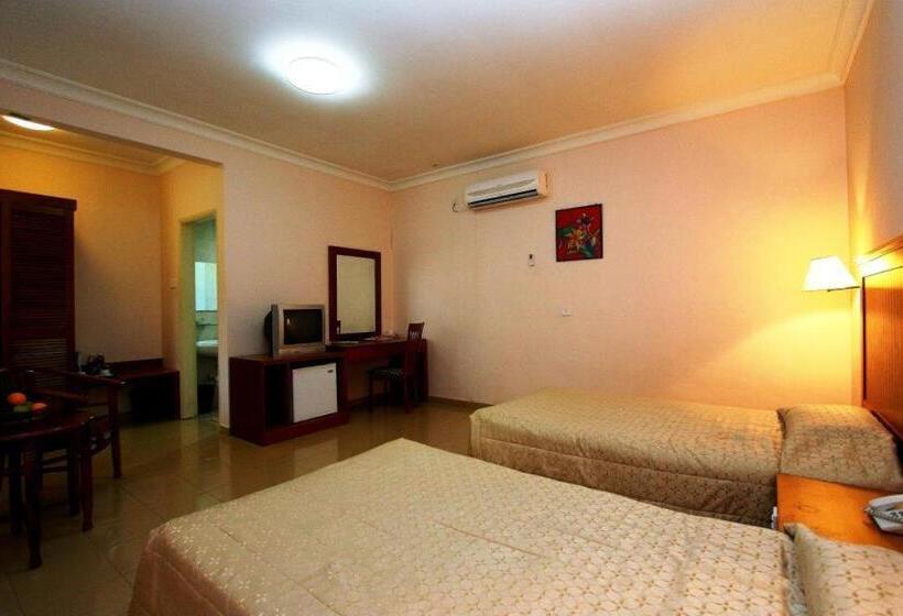 בקתת חדר, Rompin Beach Resorts