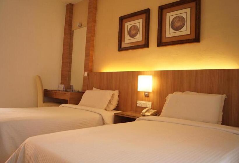 בקתת חדר, Rompin Beach Resorts