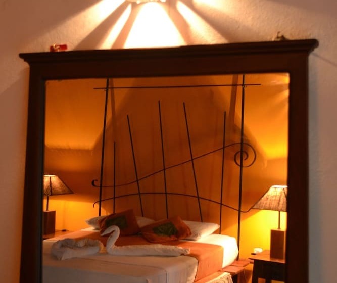 Апартаменты Deluxe 1 Спальня, Thotupola Lakeside Resort
