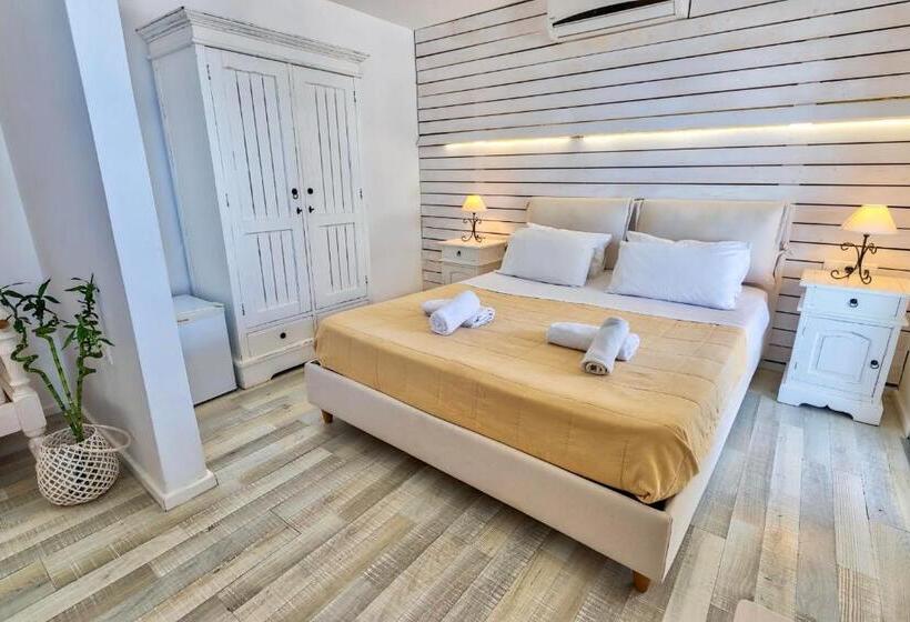 חדר דלוקס עם מרפסת נוף לים, Withinn Mykonos Suites