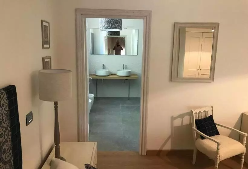 Superior Neljän Hengen Huone, Agriturismo Villa Le Vigne