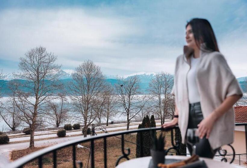 غرفة قياسية مطلّة علي البحيرة, Akti Hotel Ioannina