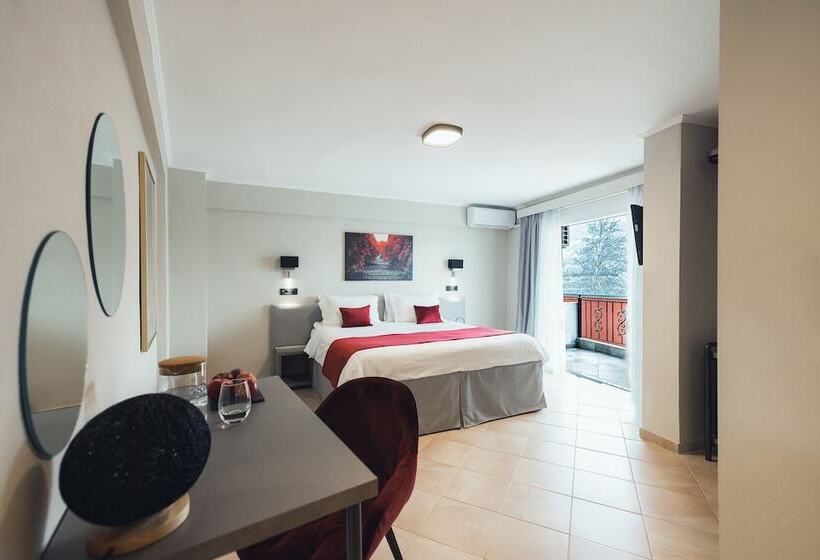 غرفة سوبيريور إطلالة على البحيرة, Akti Hotel Ioannina