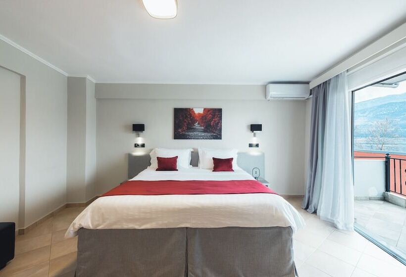 غرفة سوبيريور إطلالة على البحيرة, Akti Hotel Ioannina