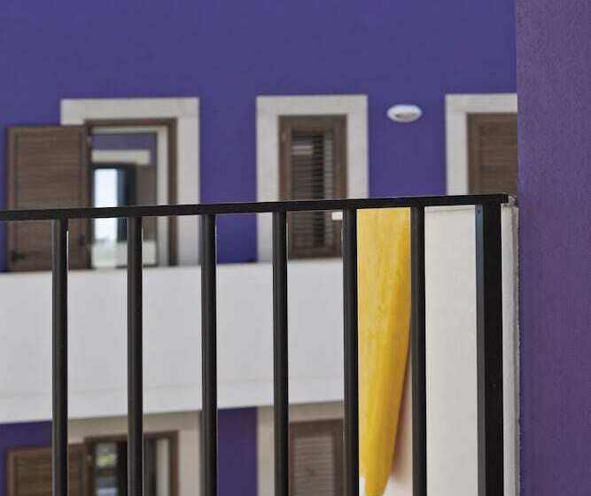 2ベッドルームアパートメント, Blu Modicamare