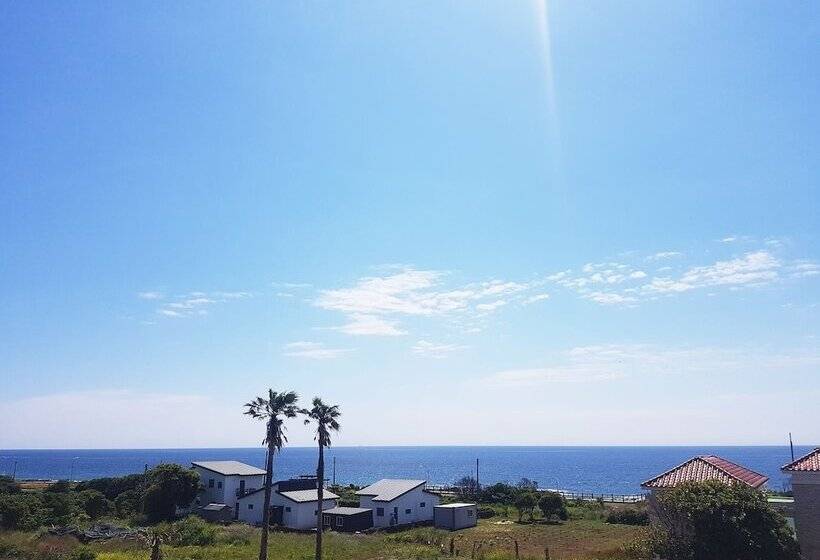 Standard Room Sea View, Jeju Lasania Castle Resort