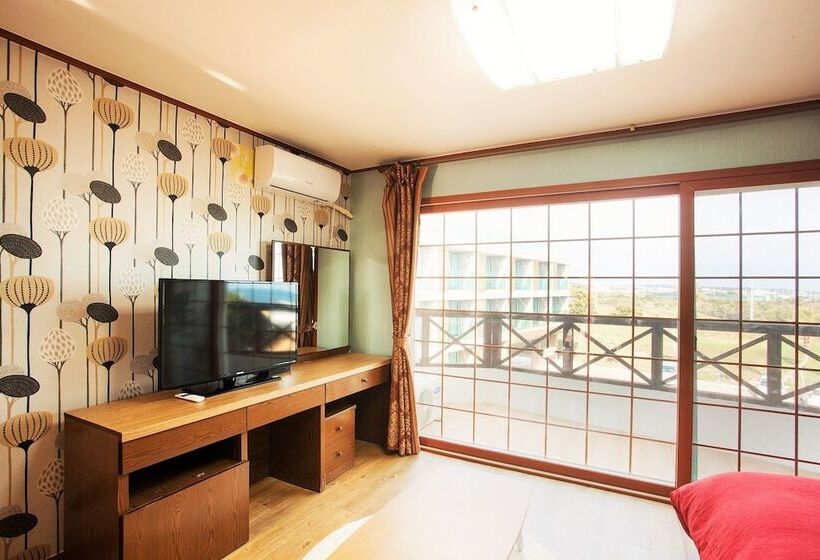 Standard Room, Jeju Lasania Castle Resort