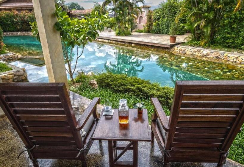 Номер Deluxe, Reverie Siam