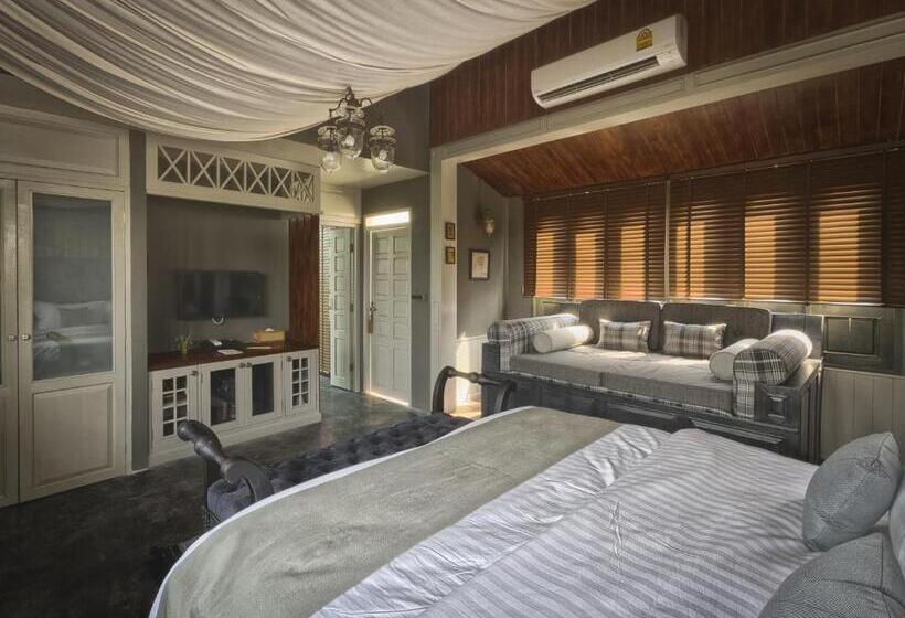 Апартаменты 2 Спальни с Балконом, Reverie Siam