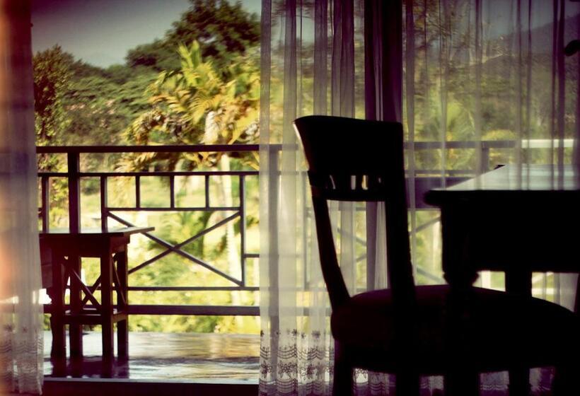 Номер Deluxe Вид на Горы, Reverie Siam