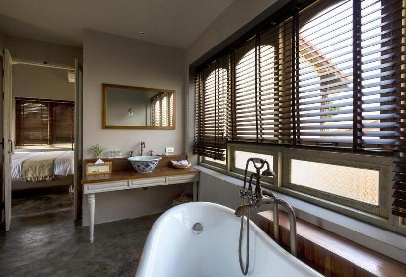 Номер Deluxe Вид на Горы, Reverie Siam