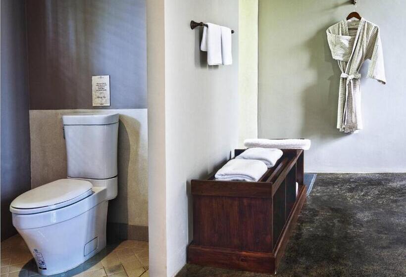 Номер Deluxe Вид на Сад, Reverie Siam