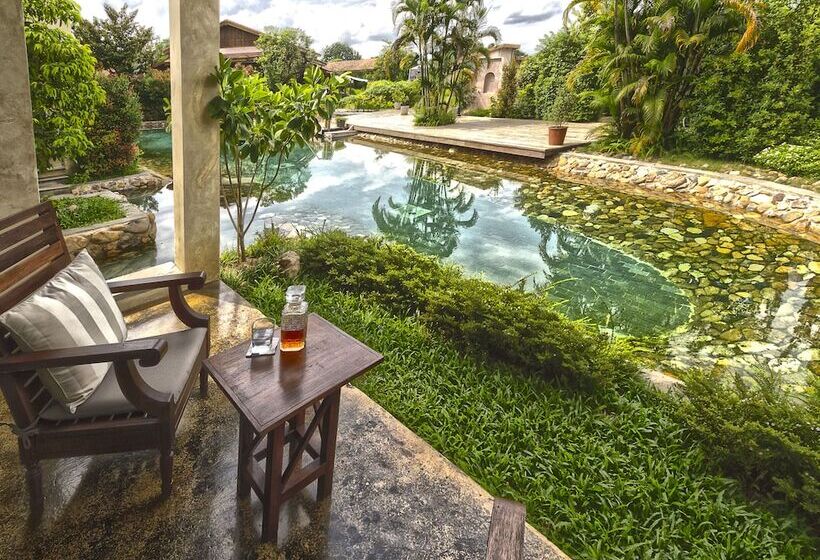 Номер Deluxe, Reverie Siam