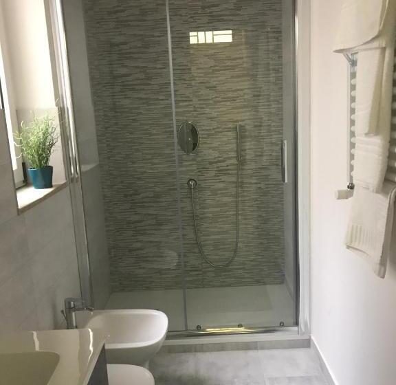 דירת חדר סופריור, Visa Residence