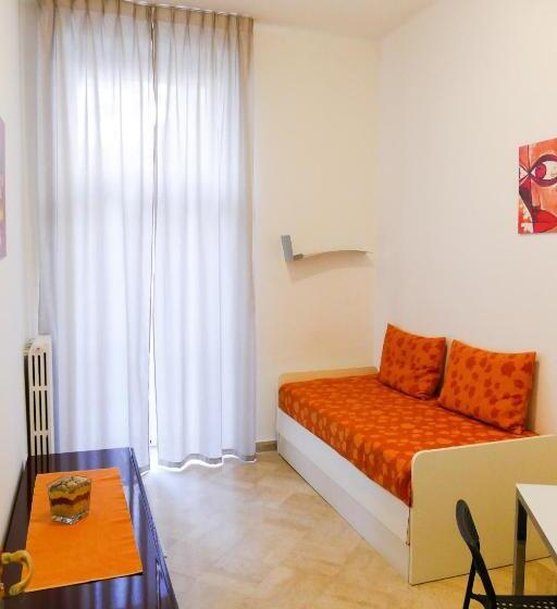 דירת חדר, Visa Residence