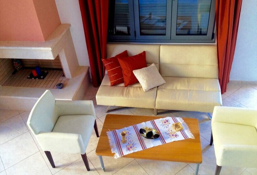 침실 2개 주택, Nitelli's Houses