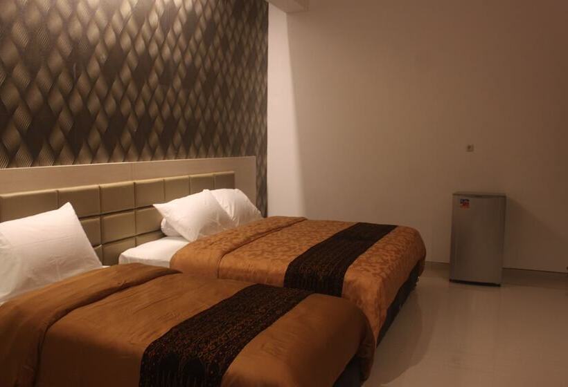 Aile Odası, Tlogomas Guest House