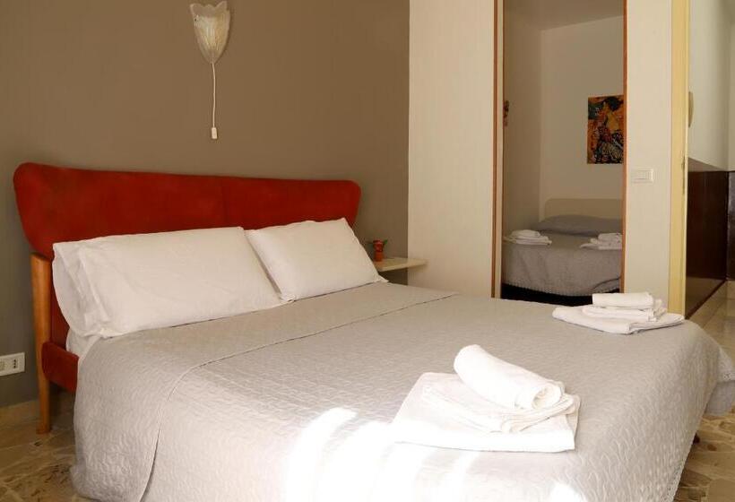 اتاق کلاسیک چهارنفره, Night & Day