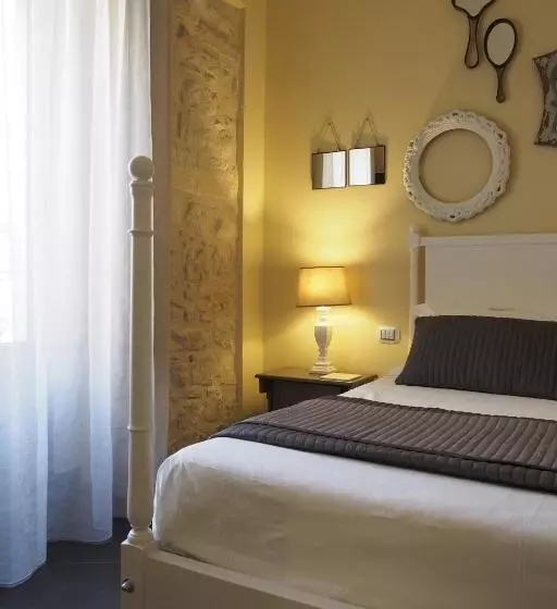 اتاق لوکس با بالکن, Terrazzani Suite