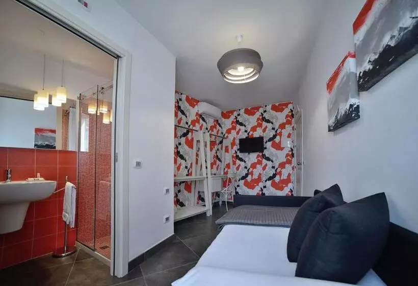 اتاق استاندارد یک نفره, Terrazzani Suite