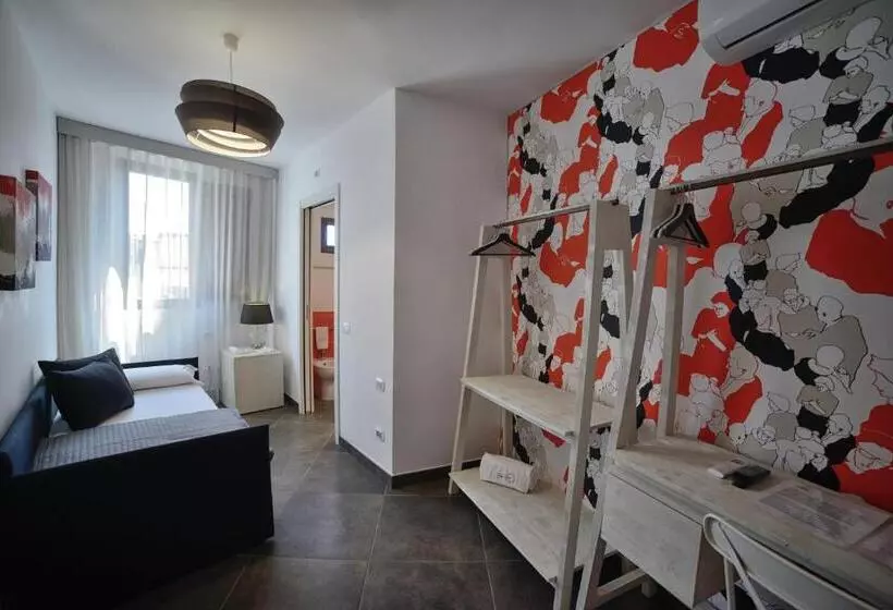 اتاق استاندارد یک نفره, Terrazzani Suite