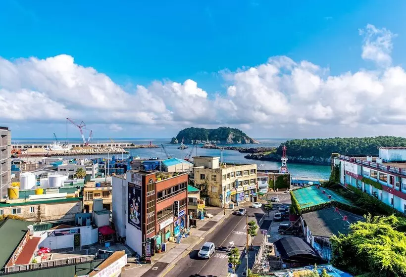 اتاق لوکس با چشم‌انداز, Bk Hotel Jeju