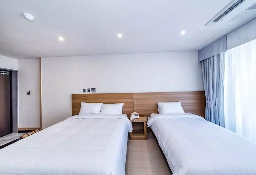 اتاق لوکس با چشم‌انداز, Bk Hotel Jeju