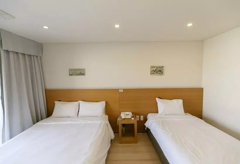 اتاق سوپریور با چشم‌انداز شهر, Bk Hotel Jeju