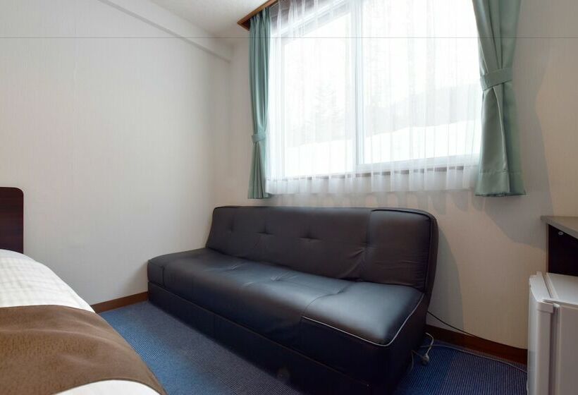 اتاق استاندارد با سرویس بهداشتی مشترک, Highland Furano