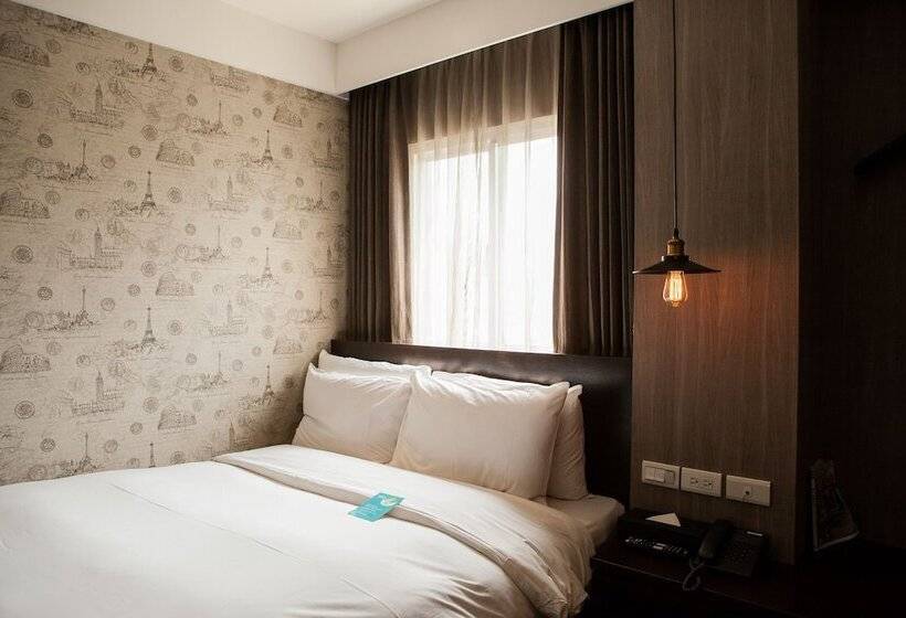 اتاق استاندارد, Khan