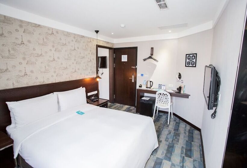 اتاق لوکس چهار تخته, Khan