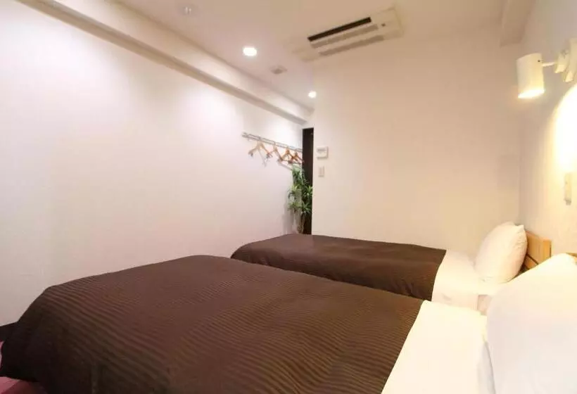 Habitació Estàndard, Livemax Kitafuchu
