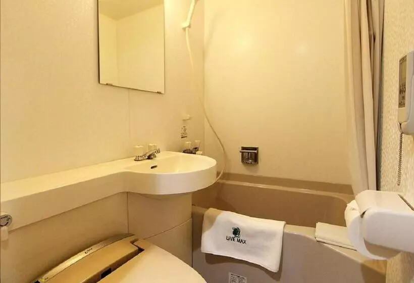 Habitació Estàndard, Livemax Kitafuchu