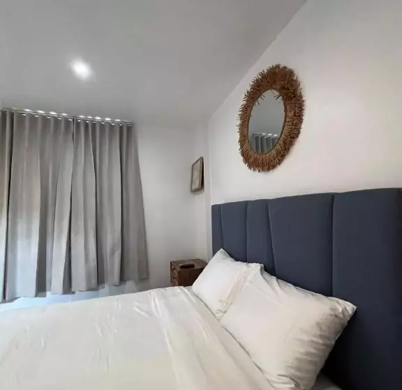 اتاق استاندارد با تخت بزرگ, Parguera Plaza Hotel Adults Only